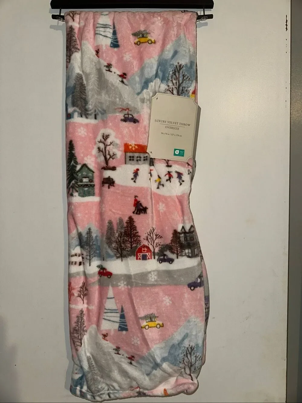 Christmas Farmhouse Luxury Velvet plush Throw Blanket Barbie Pink Christmas tree